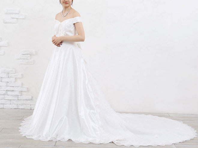 鈴鹿店　ウェディングドレス W2201　11号