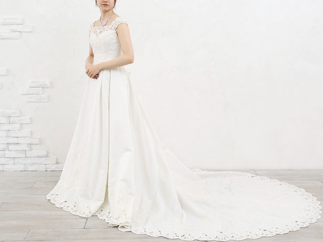 鈴鹿店　ウェディングドレス W2102　7号