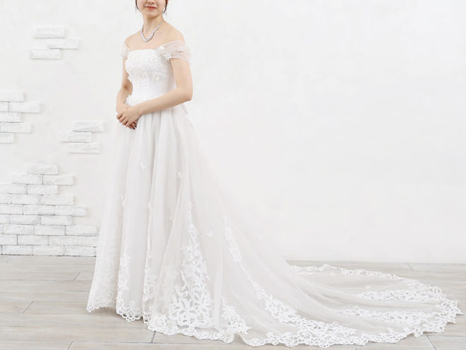 鈴鹿店　ウェディングドレス W2206　5号