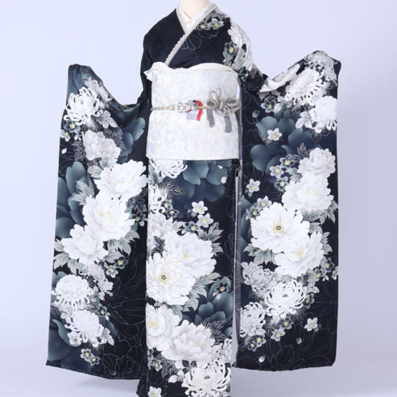 四日市店　F1599　黒地　白グレー菊の花　金刺繍