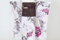 四日市店　F1782　薄ベージュ地　ピンク・薄紫の牡丹　ブラウンの藤や葉