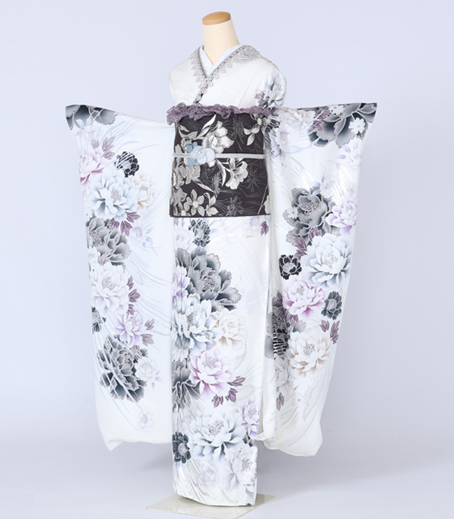 四日市店　F1789　白地　紫・黒・グレーの牡丹　シルバーの花弁