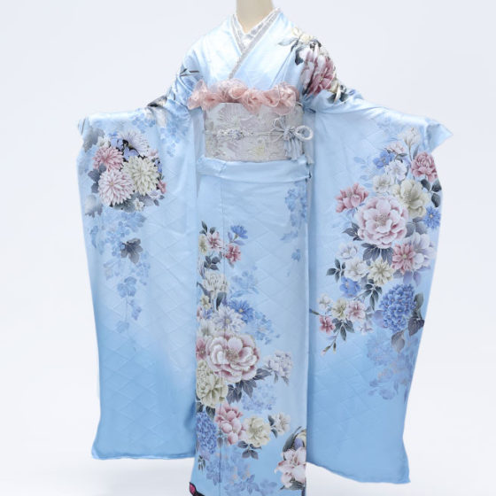 鈴鹿店　F1769　水色地 ｶﾗﾌﾙな牡丹と花々