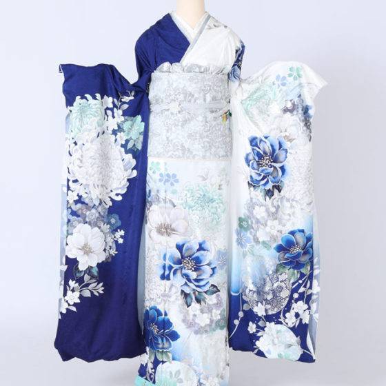 四日市店　F1839　白/青地　銀彩　菊や牡丹・梅・小花